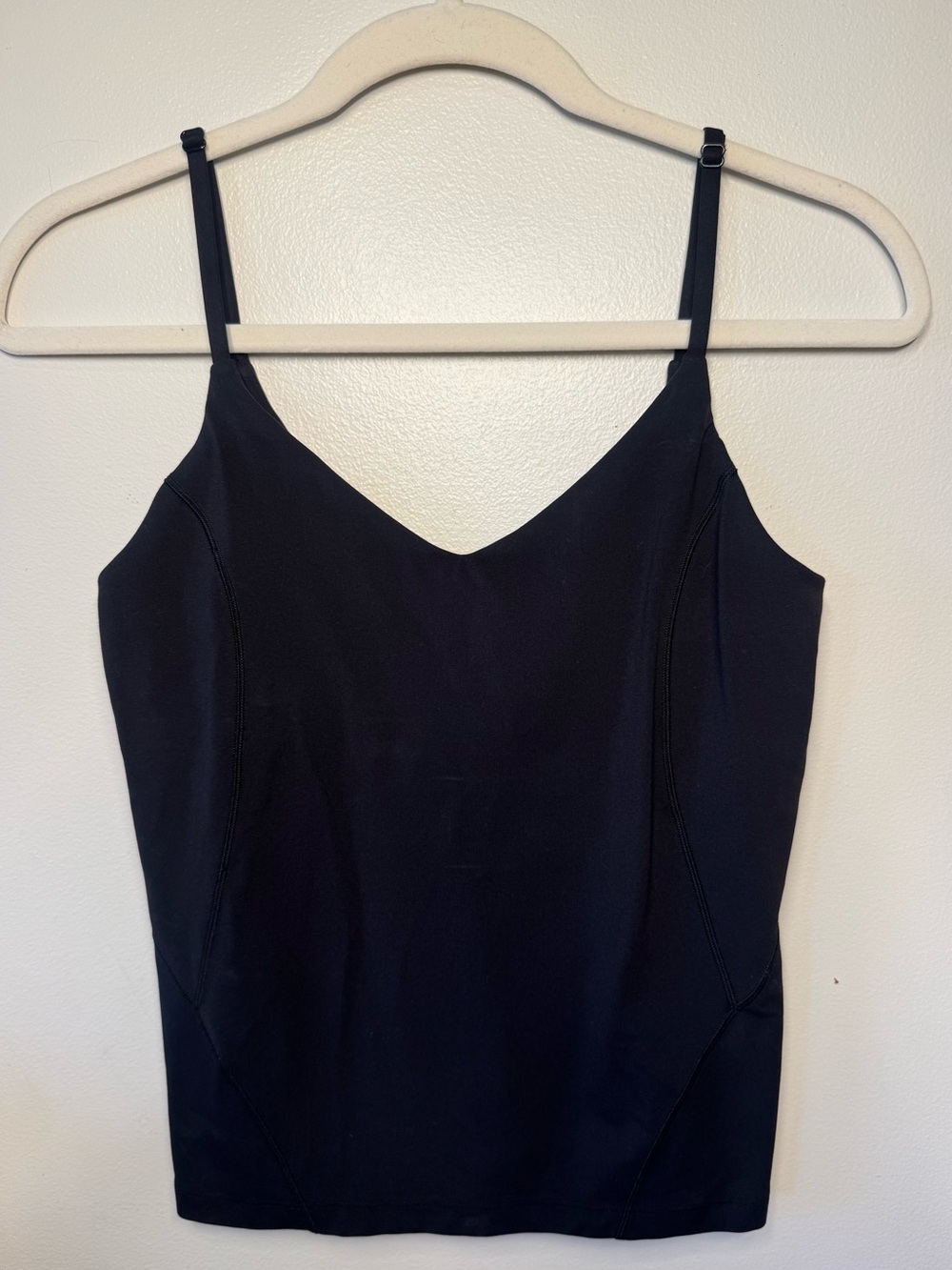 Lululemon Align Waist-Length Cami
Tank —-Black (First Release)